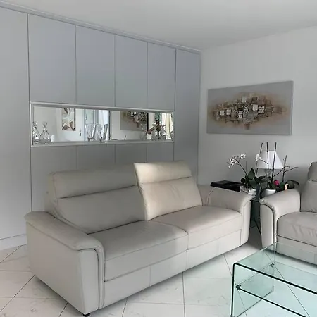 Centre Piscine ヴィラ