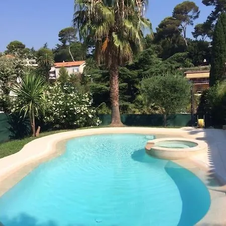 Centre Piscine Villa