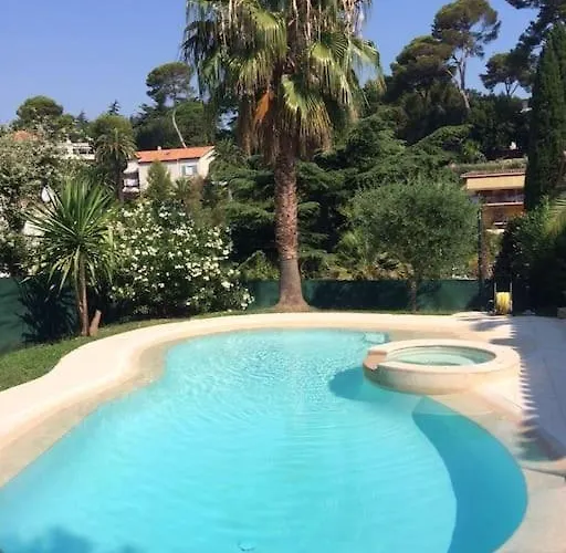 Centre Piscine فيلة