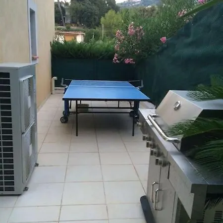 Centre Piscine Villa *