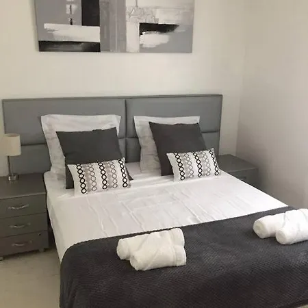 Centre Piscine Κάννες